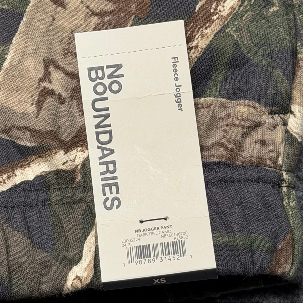 No Boundaries Soft Fleece Dark Tree Camo Jogger Sweatpants Men's XS NEW - Picture 6 of 9